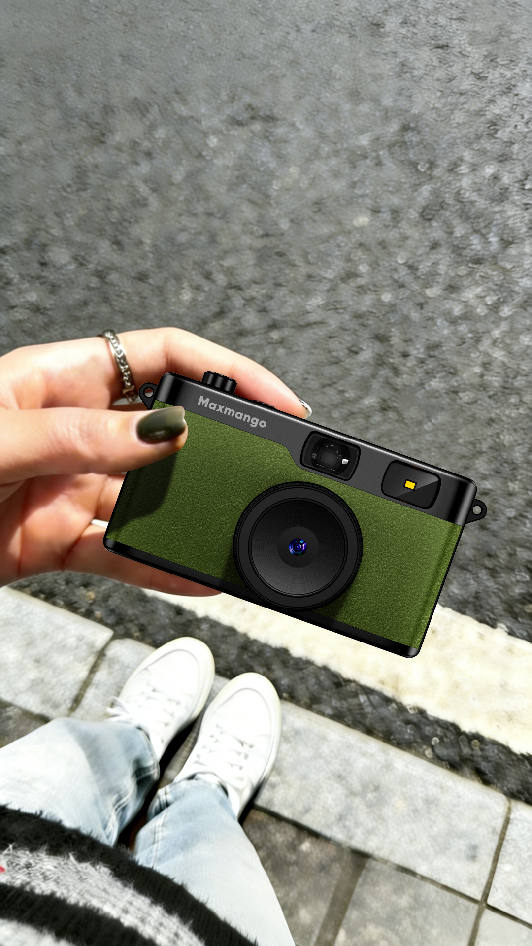 Maxamngo Retro Screenless Digital Camera